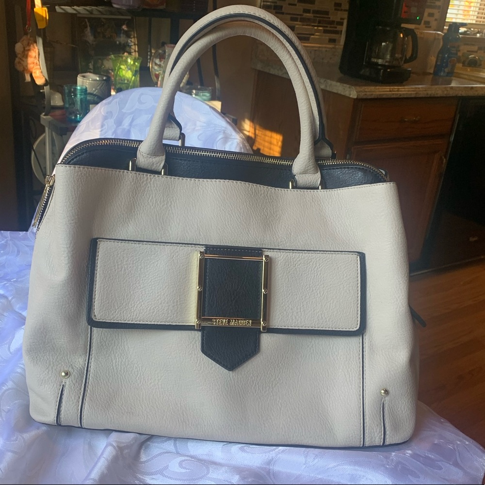 Steve Madden tote size purse with gold gold buckle